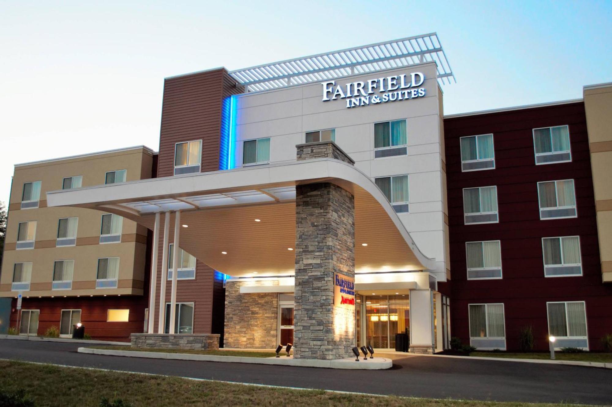Fairfield Inn & Suites By Marriott Stroudsburg Bartonsville/Poconos Exteriör bild