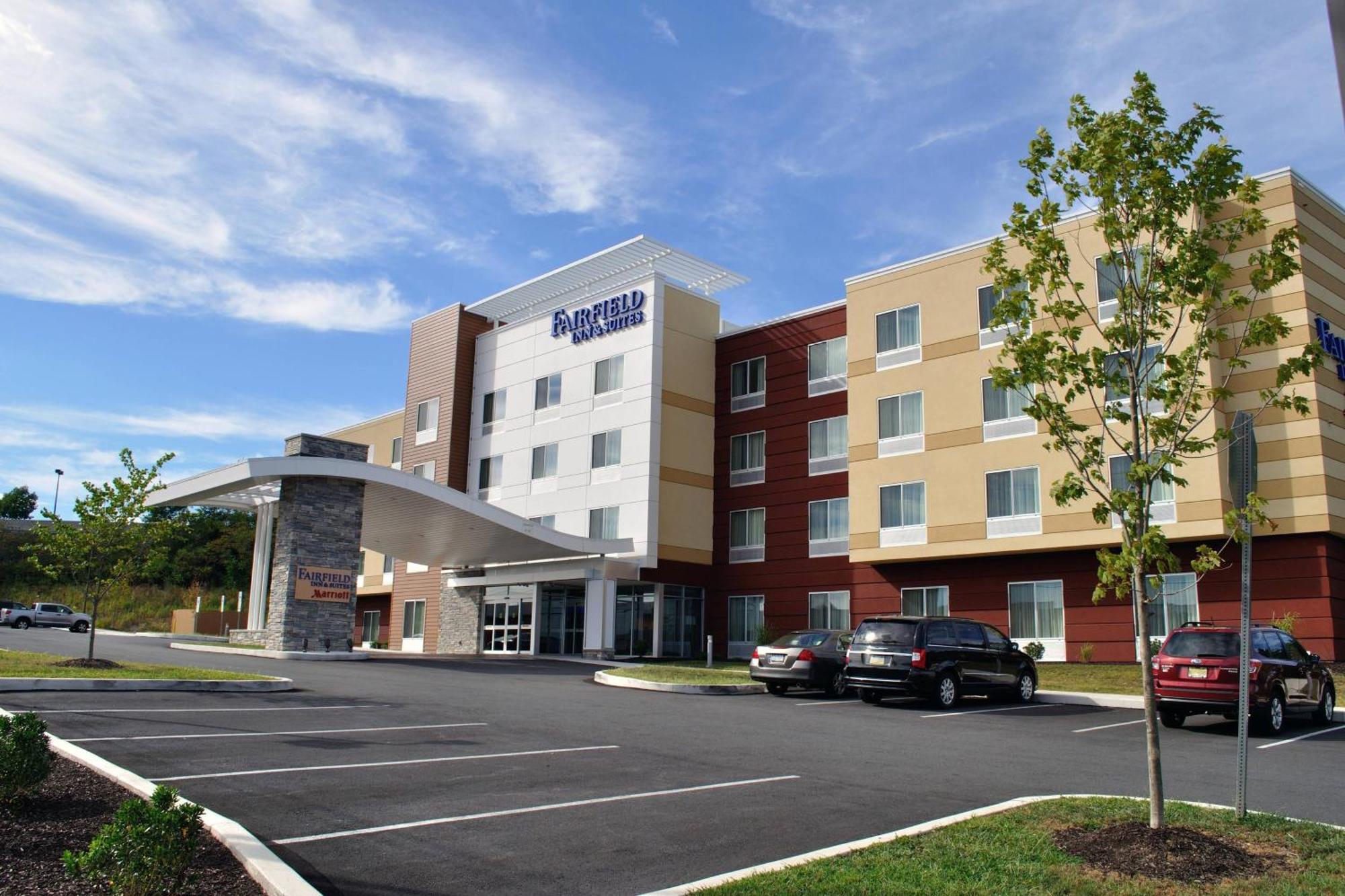 Fairfield Inn & Suites By Marriott Stroudsburg Bartonsville/Poconos Exteriör bild